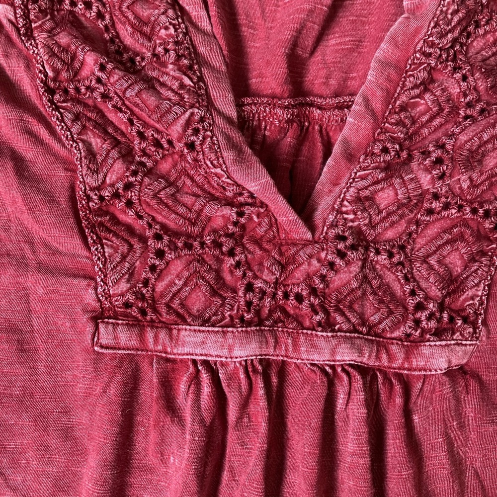 LUCKY BRAND Sz medium Brick Red‎ Peasant Top Crochet Accents Boho Cowboy Loose - Picture 2 of 4